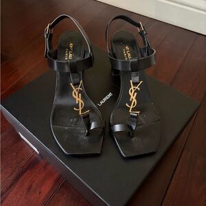 Saint Laurent YSL Cassandra Logo T-Strap Block Heel Sandal Black/Gold Size 38